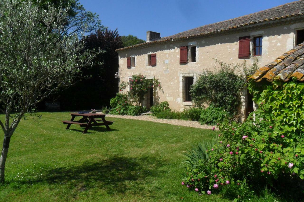 Maison De Bastien Lugon et l’Ile du Carney Esterno foto